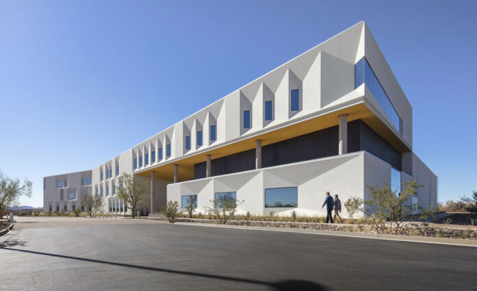 Self-shading facade elements at Arizona State University Health Futures Center by CO Architects (Photo Bill Timmerman)