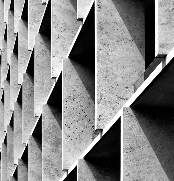Self-healing concrete