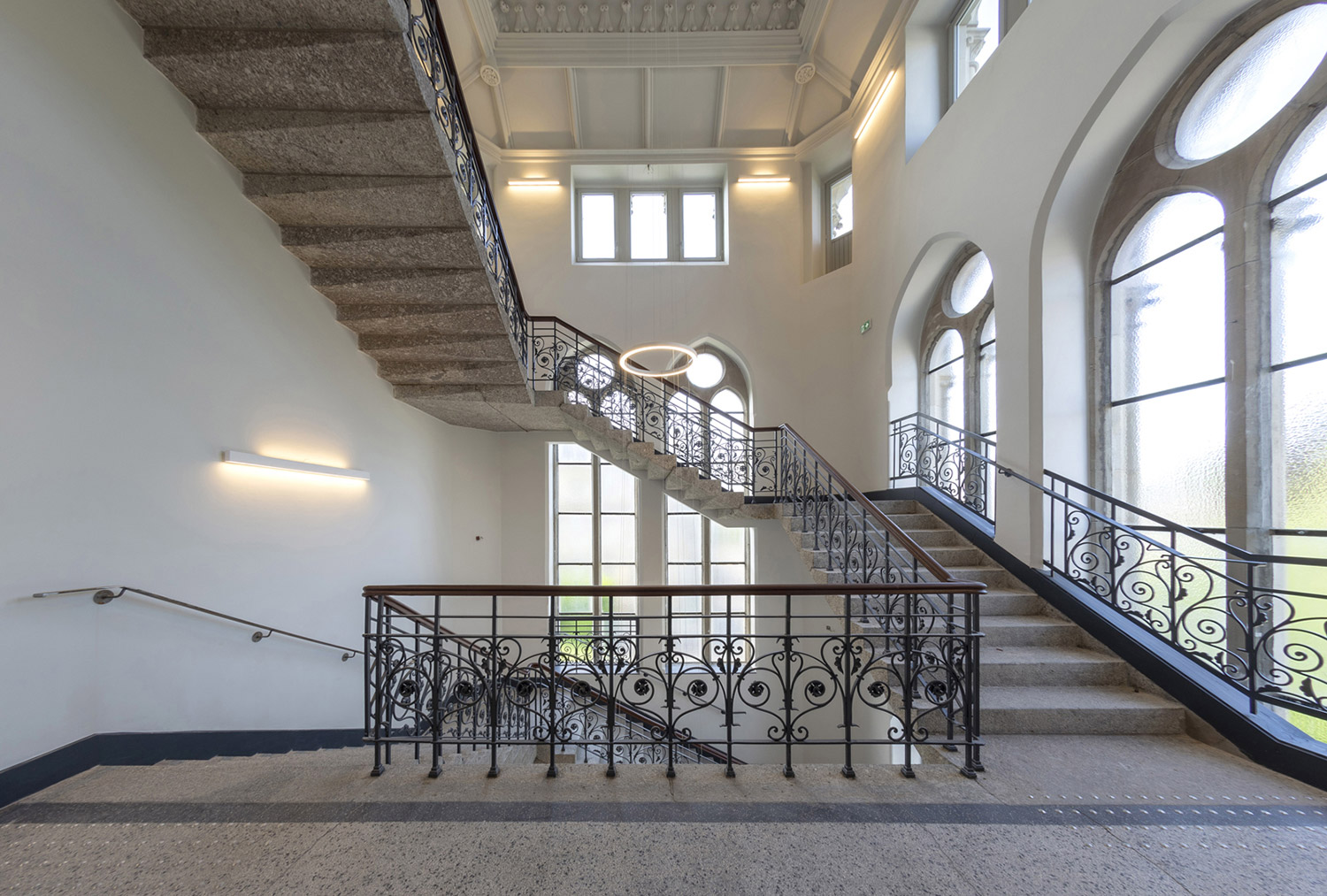Smart windows at Hôtel des Postes, Strasbourg, France, by Weber-Keiling Architects