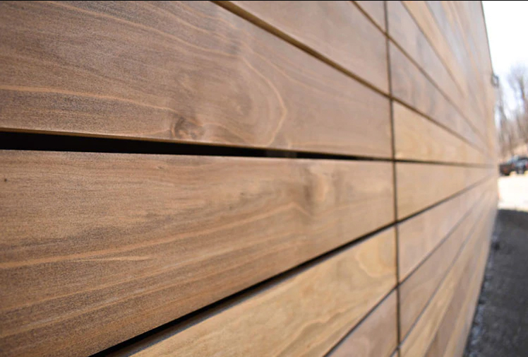 Open-joint ventilated facade