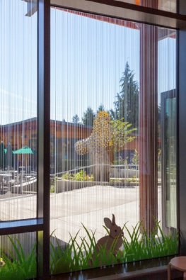 AviProtek® E Low-e Coated Bird Friendly Glass with acid-etched markers. (Source: Walker Glass)