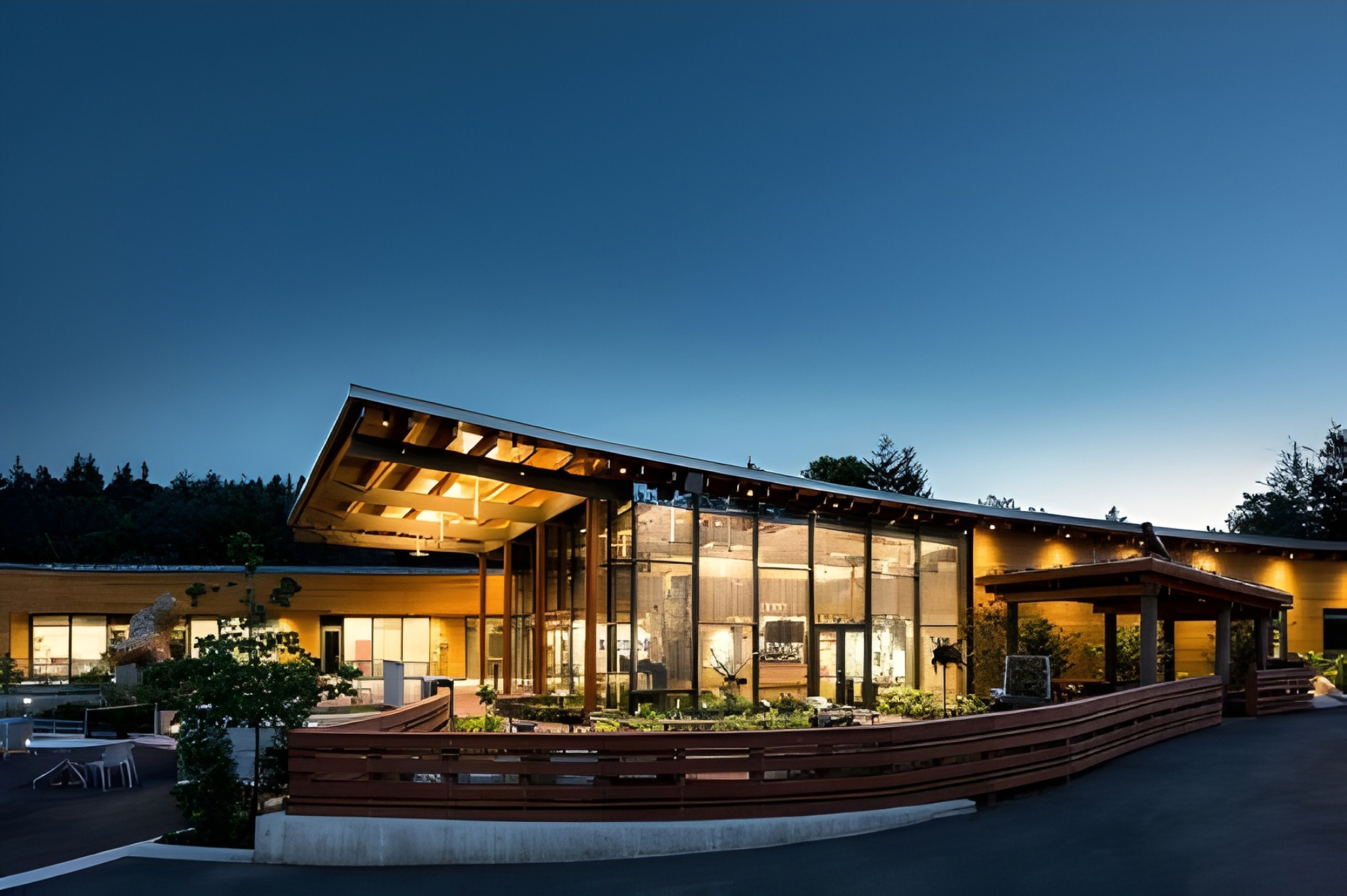 Oregon Zoo Education Centre, Portland, US with AviProtek® E Low-e Coated Bird Friendly Glass. (Picture by Rick Keating)