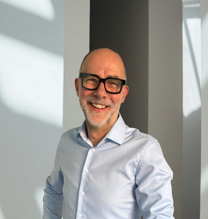 Facade Today - Olivier Dupuis, Founder & Editor - Founder of Facade and Building Jobs